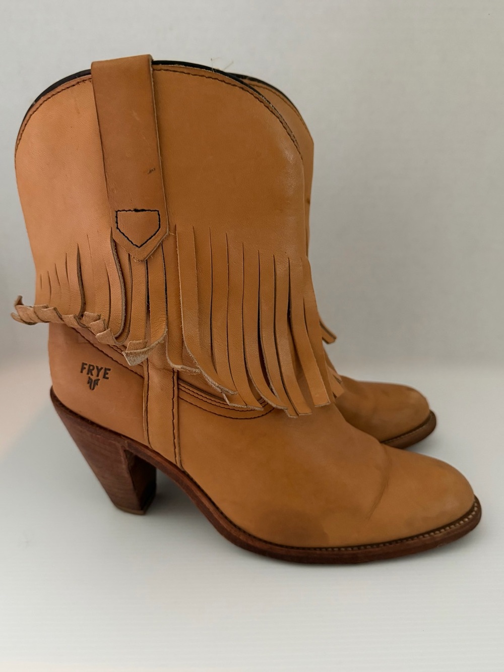 Vintage Frye Boots Short Style Fringe Camel Color Women's Size 9B